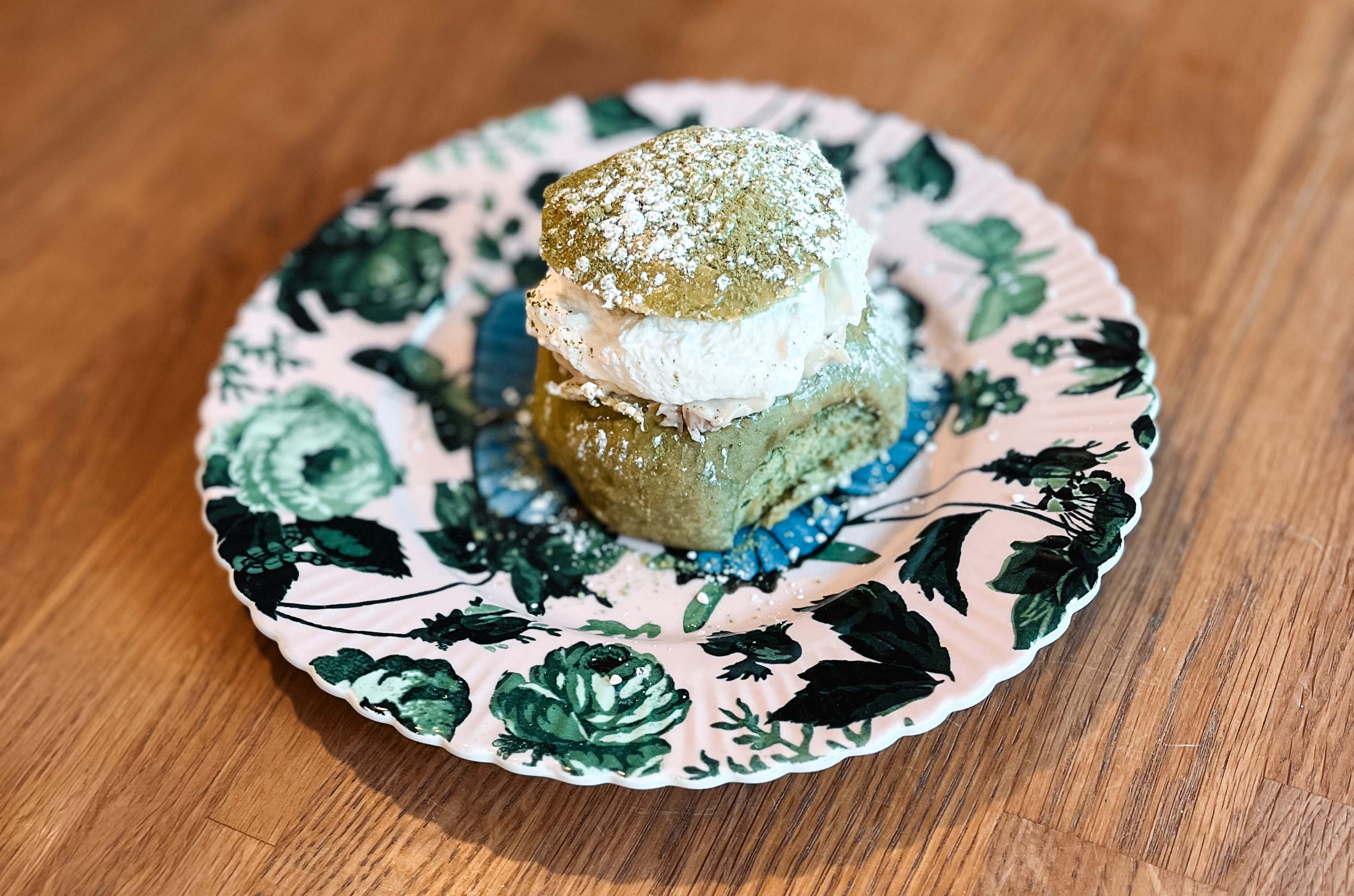 Matchasemlor med limoncellokräm