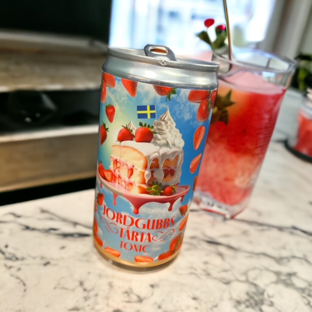 Gin & Tonic Jordgubbstårta